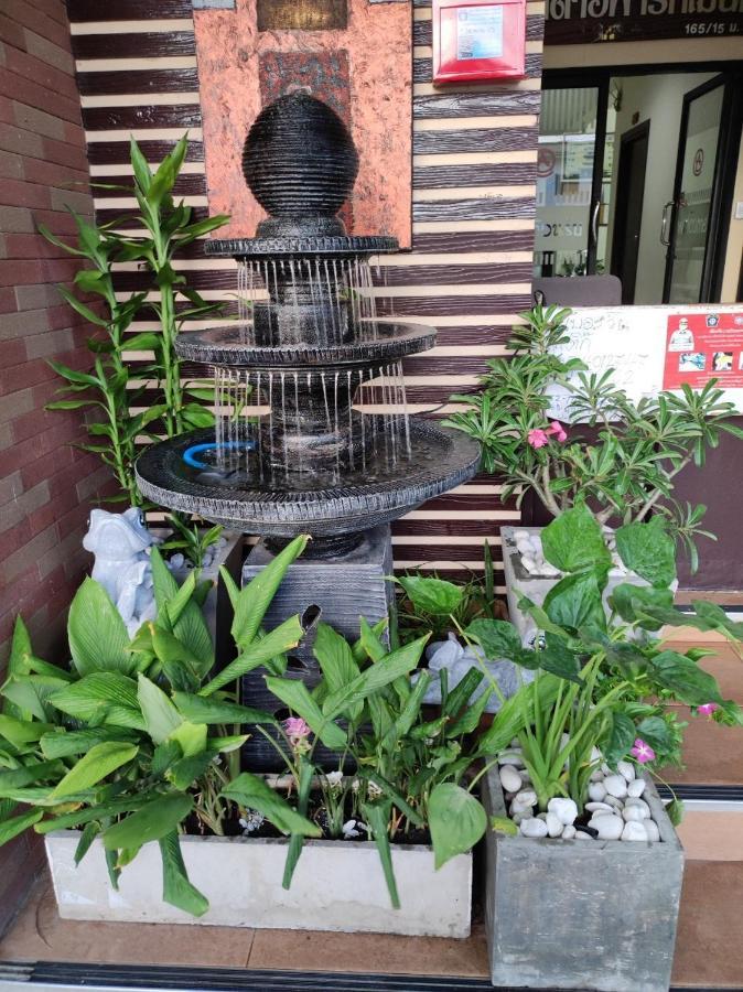 Apartament โสดาอพาร์ทเม้นท์​ Ban Lam Phak Kut Zewnętrze zdjęcie