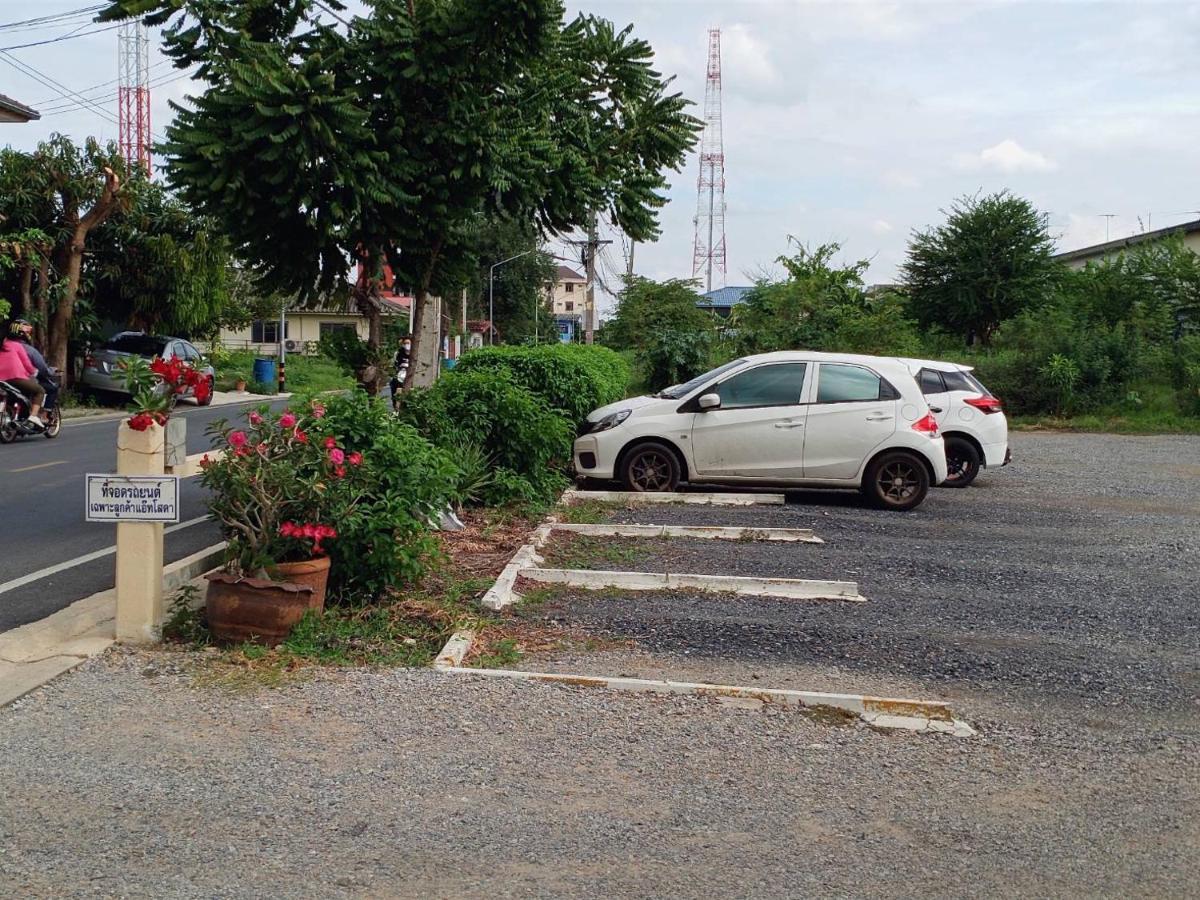 Apartament โสดาอพาร์ทเม้นท์​ Ban Lam Phak Kut Zewnętrze zdjęcie