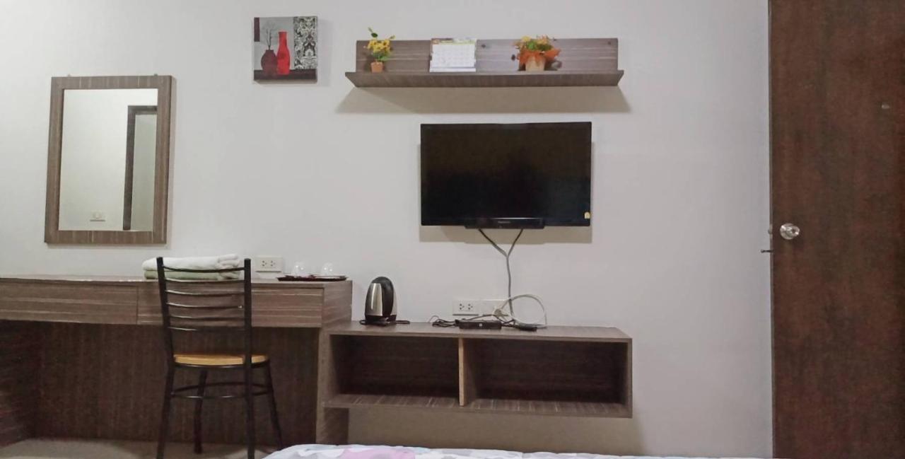 Apartament โสดาอพาร์ทเม้นท์​ Ban Lam Phak Kut Zewnętrze zdjęcie
